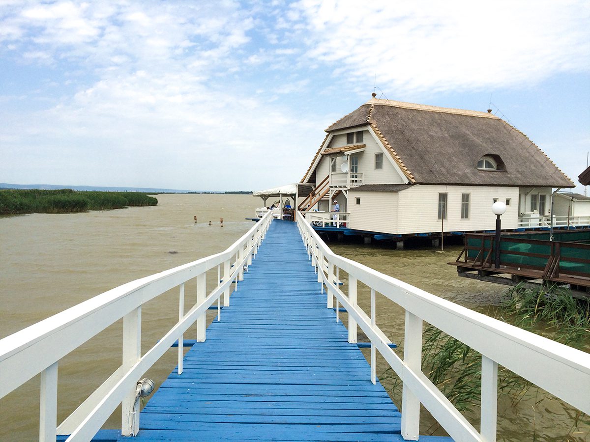 Haus im See, Fertörákos (Ungarn)