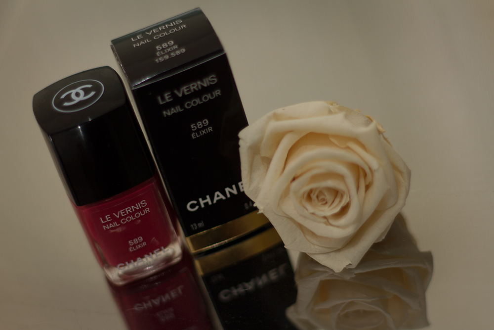 Der neue It-Nagellack 2013: Chanel N°589 Elixir
