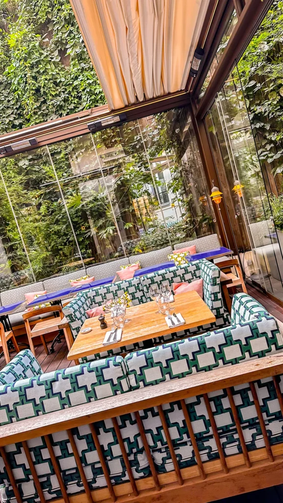 Hotel Le Ballu Paris